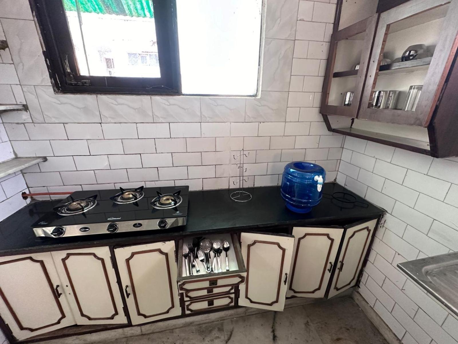 Apartment The Raveesh J42 *