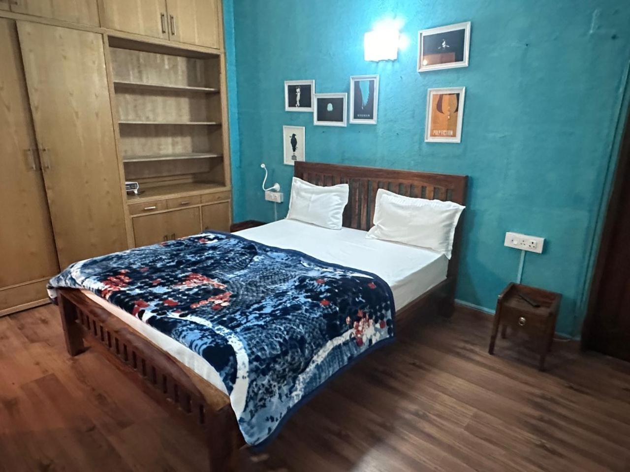 Apartment The Raveesh J42 New Delhi