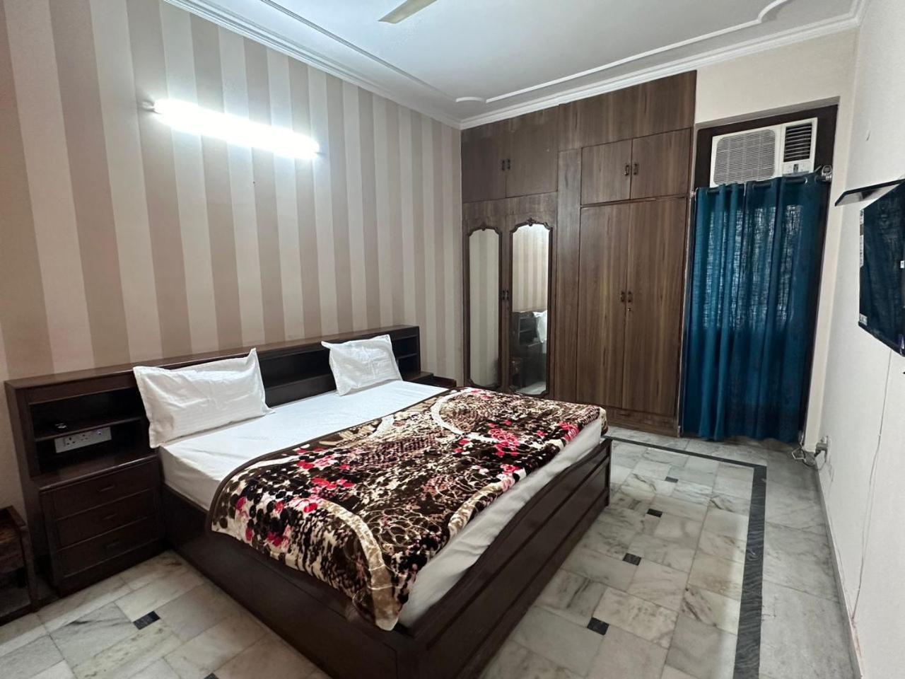 Apartment The Raveesh J42